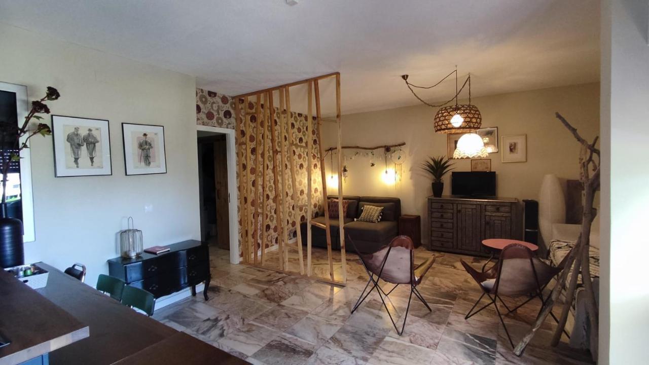 Апартаменты 01 Sra Da Rocha Com Piscina E Ac - Casas & Papeis Армасан-де-Пера Экстерьер фото